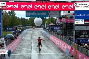 Gino Mader sexta etapa Giro Italia 2021