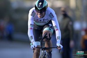Politt gana Tour Nimes