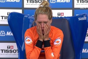 Van Dijk campeona mundo contrarreloj