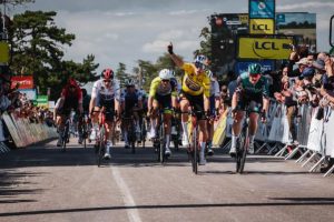 Van Aert segunda victoria Dauphine