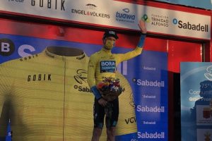 Jakobsen Vlasov Volta Comunitat Valenciana