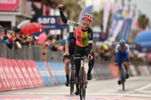 cort giro italia 2023