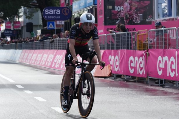 evenepoel crono líder giro