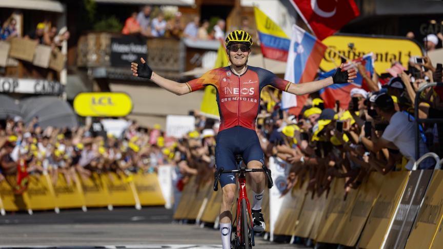 carlos rodríguez seguirá INEOS