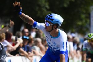 groenewegen continuará jayco aulia
