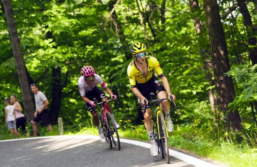 yates lleva giro italia