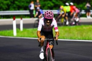 carapaz mejor favoritos tercero