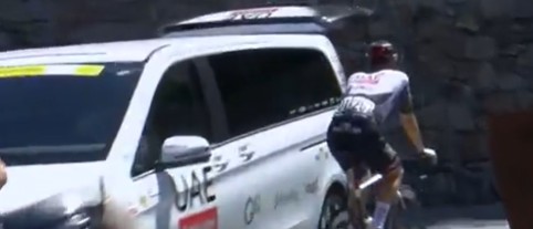 ayuso abandona giro italia