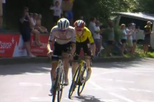 pogacar ataque destrozó vingegaard