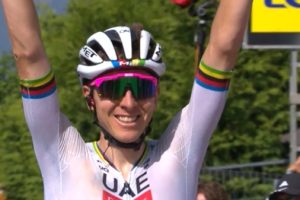 pogacar duelo vingegaard minuto