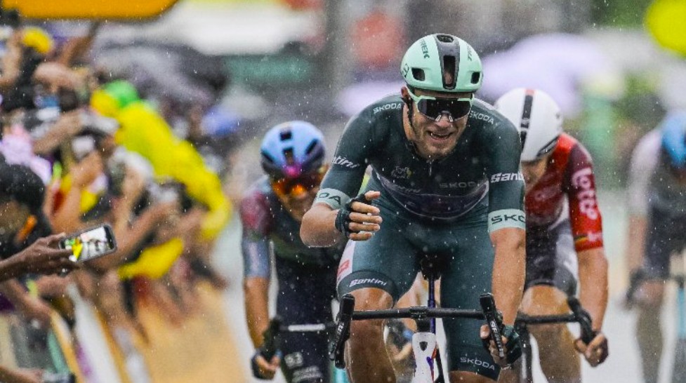 milan ganar lluvia valence