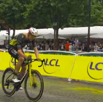 van aert campos elíseos