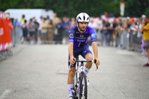 martin abandono vuelta españa
