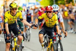 vuelta españa miradas vingegaard