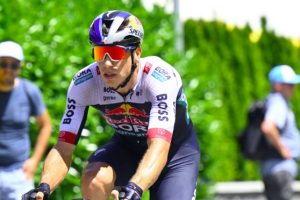 van poppel gana sprint