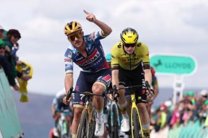 evenepoel gana gran bretaña
