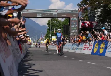 Romain Gregoire se lleva la segunda etapa del Tour de Suiza y Pogacar amplía su ventaja en la CG