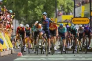 Tim Merlier aprovecha la segunda oportunidad de sprint masivo en el Tour