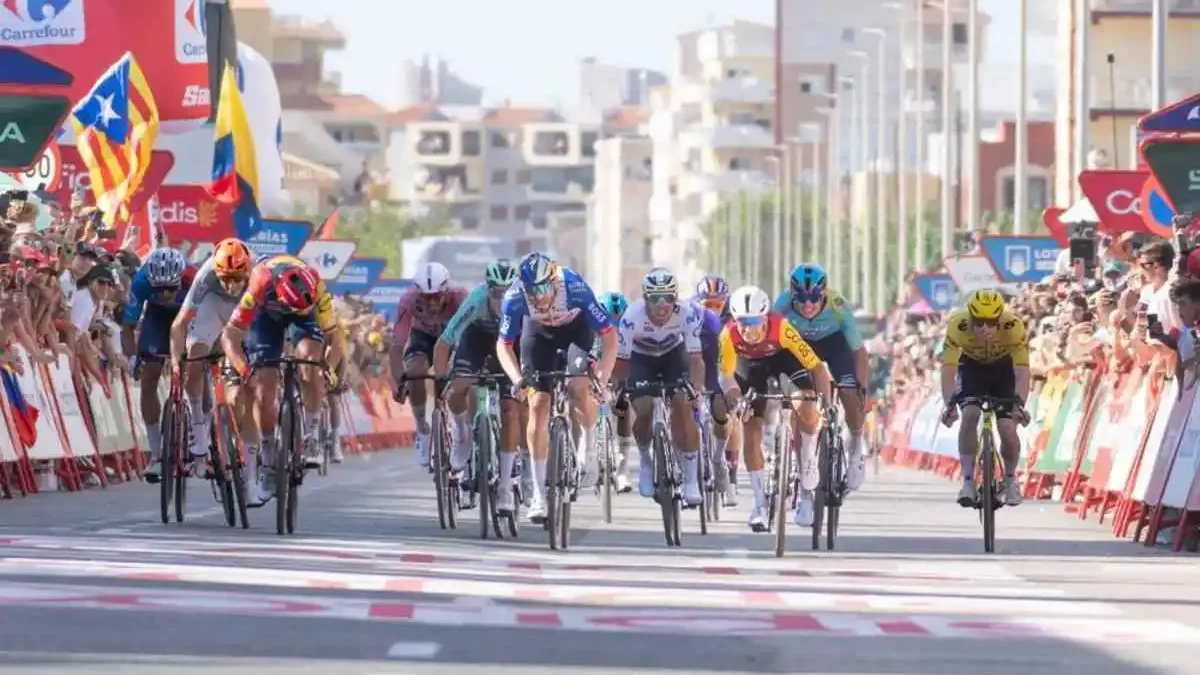 Matthew Brennan lidera las quinielas para la etapa 11 de La Vuelta