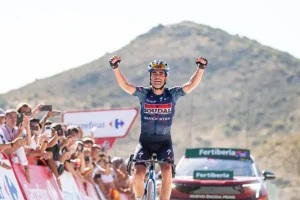 Mikel Landa y Enric Mas hacen historia en la etapa 20 de La Vuelta