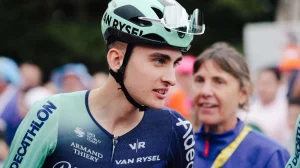 Seixas se rinde en elogios a Evenepoel Está realmente por encima