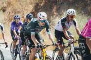 Wout van Aert se mete en la lucha por el maillot de la montaña